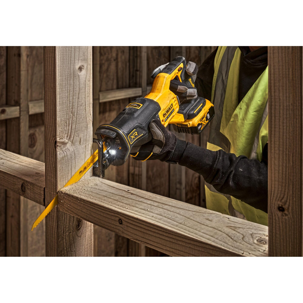 Cordless Reciprocating Saw P52335